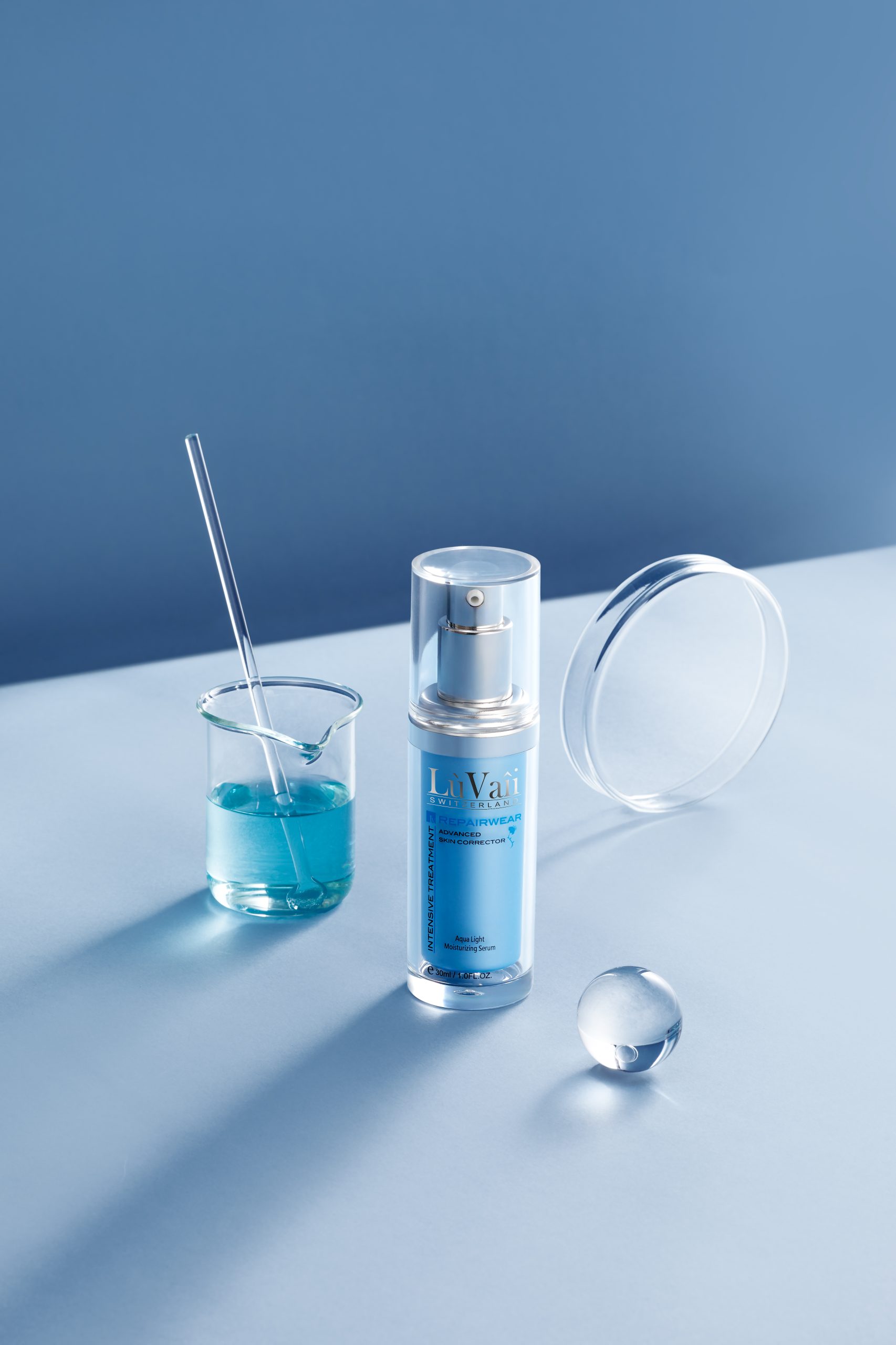 Aqua Light Moisturizing Serum