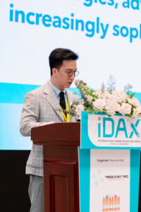 Các bác sĩ đầu ngành báo cáo